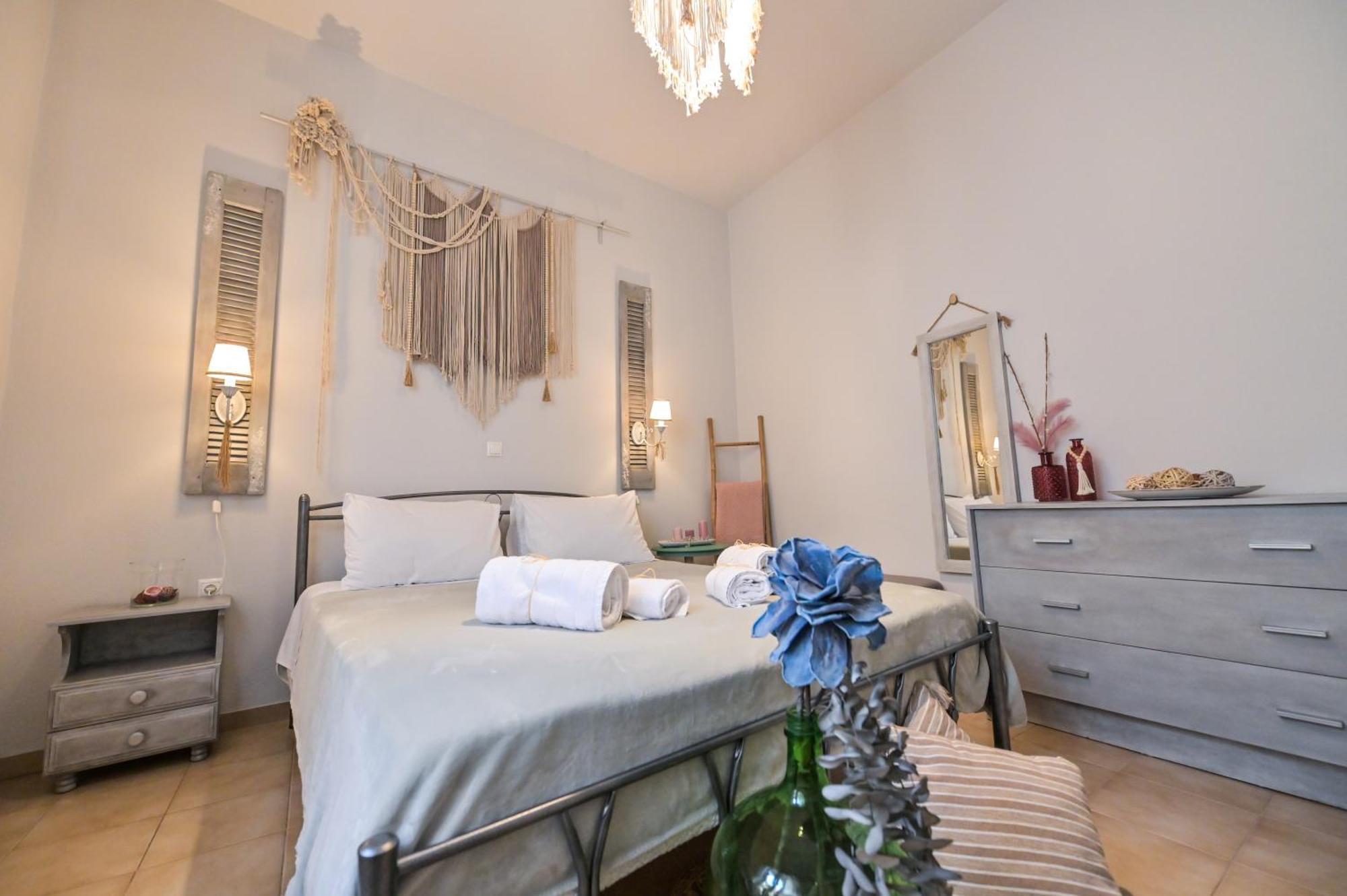 Art Apartment Epidaurus Extérieur photo